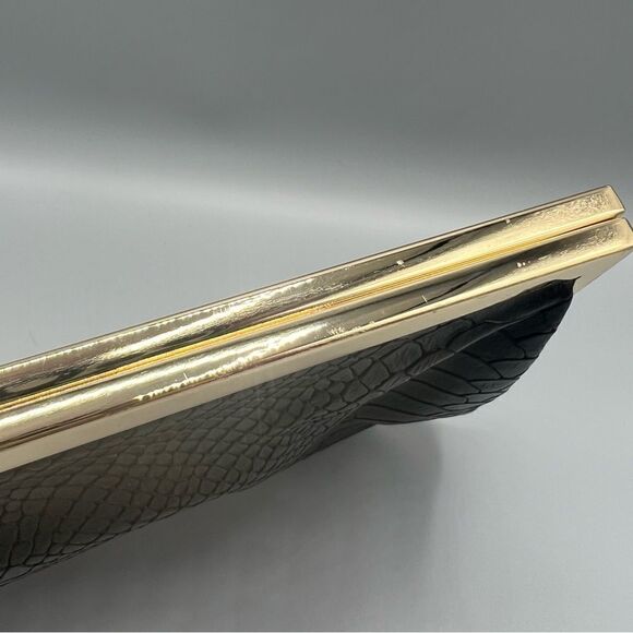 INC International Concepts Kemme Clutch - Picture 4 of 5